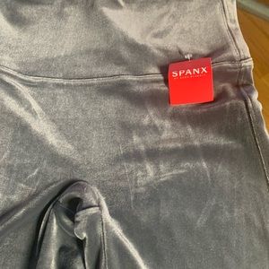 Spanx grey velour leggings. Size M
